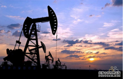 WTI原油期货跌幅扩大至14%报81387美元桶